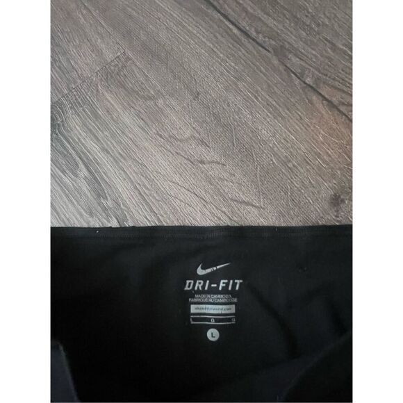 Nike Capri Leggings Womens Large Black Mid Rise Elastic Waist - Picture 3 of 5